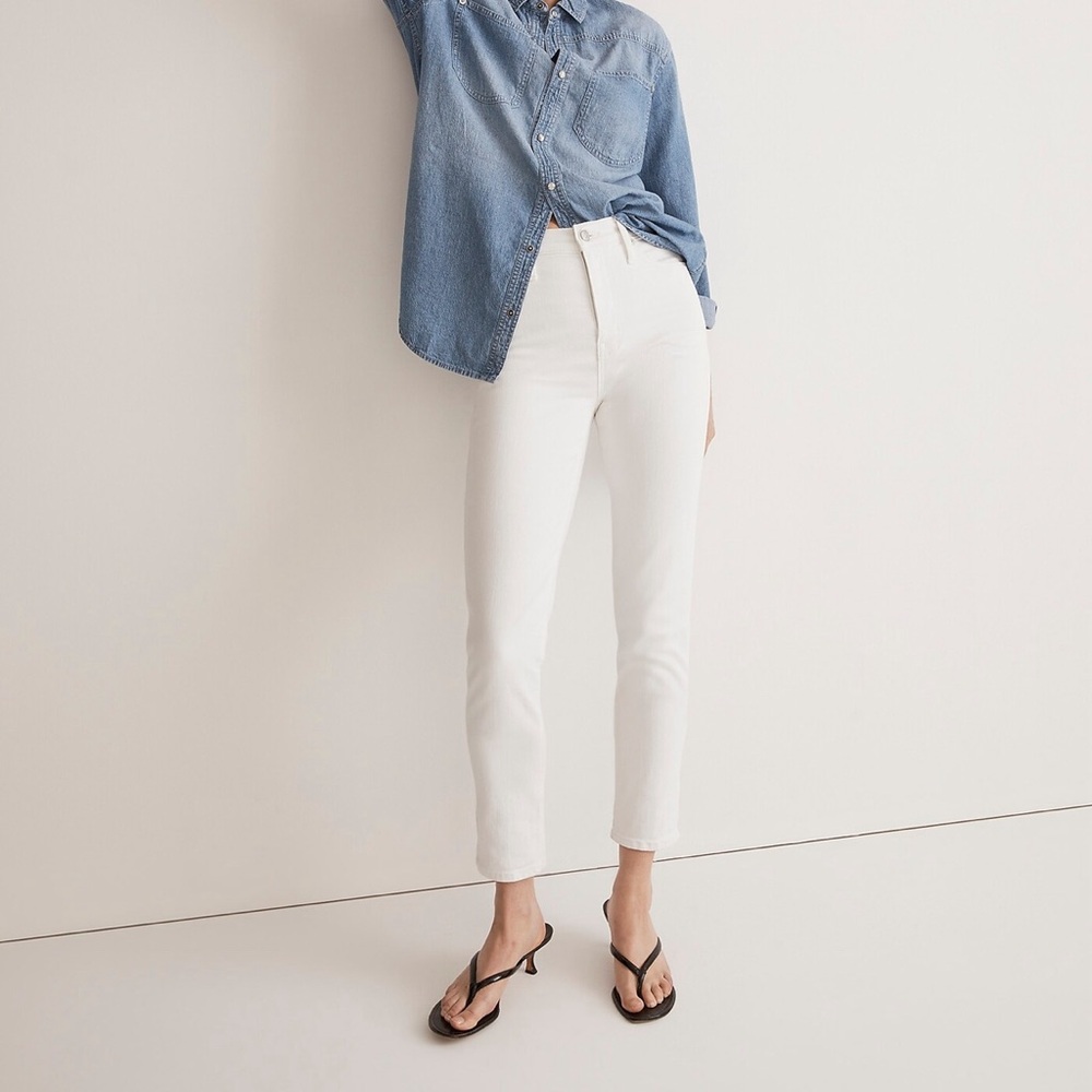 Stovepipe Jeans*